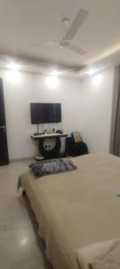 Bedroom Image of 1800 Sq.ft 3 BHK Builder Floor for sale in Shivalik New Delhi for Rs. 50000000
