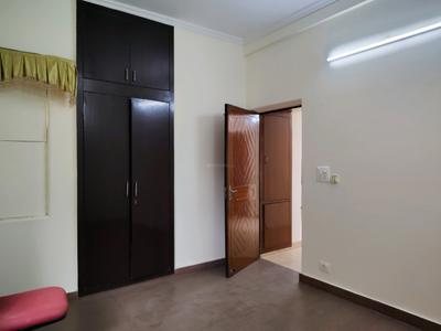 Bedroom Image of 1100 Sq.ft 3 BHK Apartment / Flat for sale in Munirka New Delhi for Rs. 26000000