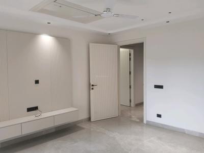 Bedroom Image of 4501 Sq.ft 4 BHK Builder Floor for sale in Model Town New Delhi for Rs. 90000000