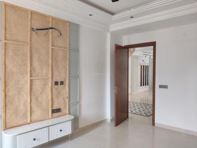 Bedroom Image of 2100 Sq.ft 4 BHK Builder Floor for sale in Ansal Versalia, Sector 67 Gurgaon for Rs. 29900000