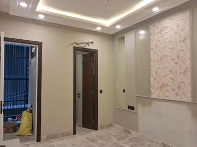 Bedroom Image of 1800 Sq.ft 3 BHK Builder Floor for rent in Paschim Vihar New Delhi for Rs. 60000