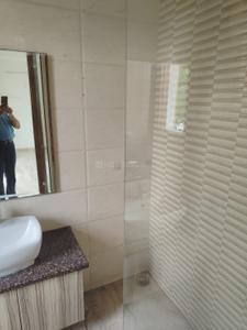 Bathroom Image of 800 Sq.ft 1 BHK Builder Floor for rent in Uday Park New Delhi for Rs. 50000