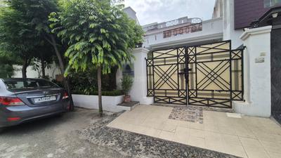 Balcony Image of 2600 Sq.ft 2 BHK Builder Floor for rent in Trikuta Nagar Jammu for Rs. 25500