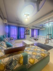 Image of 990 Sq.ft 2 BHK Apartment / Flat for rent in Evershine Millennium Paradise, Kandivali East, Mumbai for Rs. 65000