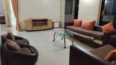 Living Room Image of 1100 Sq.ft 2 BHK Apartment / Flat for rent in Rohan Nilay, Aundh Pune for Rs. 35000