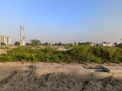 Image of 64 Sq.ft Residential Plot / Land for sale in Sector 30 Rohini, New Delhi for Rs. 14000000