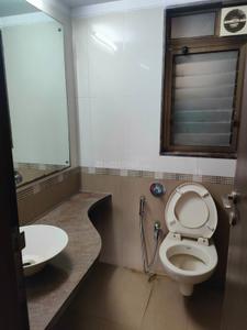Bathroom Image of 1740 Sq.ft 3 BHK Apartment / Flat for sale in Supreme Lake Homes, Powai Mumbai for Rs. 37500000