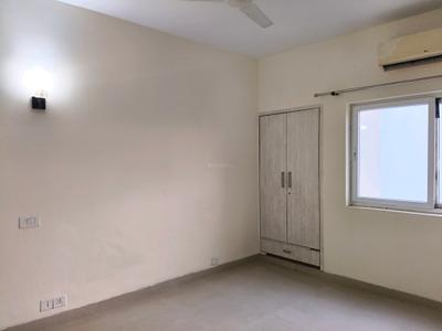 Bedroom Image of 2077 Sq.ft 3.5 BHK Apartment / Flat for sale in Spaze Privy, Sector 72 Gurgaon for Rs. 26000000