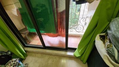 Balcony Image of 1750 Sq.ft 3 BHK Apartment / Flat for sale in Ekta Lake Lucerne, Powai Mumbai for Rs. 49000000