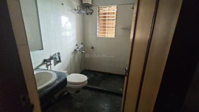 Image of 1050 Sq.ft 2 BHK Apartment / Flat for rent in Malad West, Mumbai for Rs. 62000