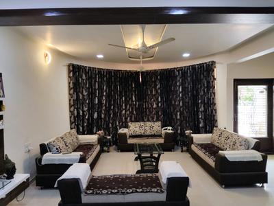 Living Room Image of 3285 Sq.ft 4 BHK Villa for sale in Shree Balaji Villa, Chandkheda Ahmedabad for Rs. 45000000