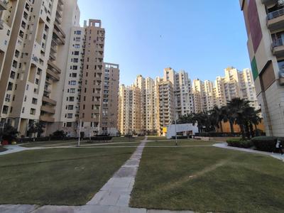 Image of 1150 Sq.ft 2 BHK Apartment / Flat for rent in Unitech Fresco, Sector 50, Gurgaon for Rs. 55000