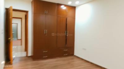 Bedroom Image of 1900 Sq.ft 3 BHK Apartment / Flat for rent in Vasant Kunj New Delhi for Rs. 135000