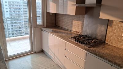 Kitchen Image of 1923 Sq.ft 3 BHK Apartment / Flat for sale in DLF The Skycourt, Sector 86 Gurgaon for Rs. 21500000