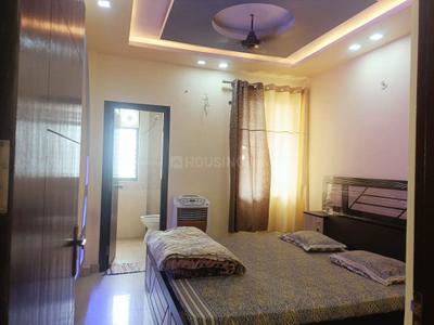 Bedroom Image of 1300 Sq.ft 3 BHK Apartment / Flat for rent in Shalimar Mannat Extension K1 To K4, Mohammadpur Chauki Lucknow for Rs. 30000
