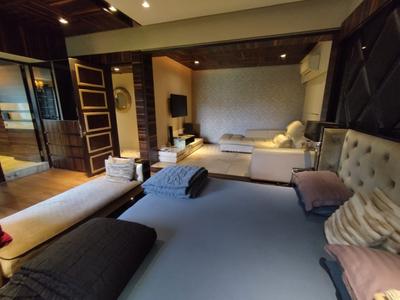 Bedroom Image of 5000 Sq.ft 4 BHK Apartment / Flat for sale in Ambli Ahmedabad for Rs. 60000000
