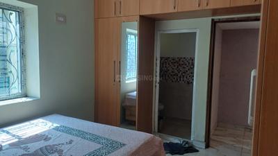 Bedroom Image of 1300 Sq.ft 3 BHK Apartment / Flat for rent in Keshtopur Kolkata for Rs. 25000