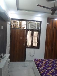 Bedroom Image of 675 Sq.ft 3 BHK Apartment / Flat for rent in Dwarka Mor New Delhi for Rs. 27000