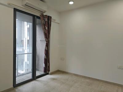 Bedroom Image of 600 Sq.ft 1 BHK Apartment / Flat for sale in Lodha New Cuffe Parade, Sion Mumbai for Rs. 17500000