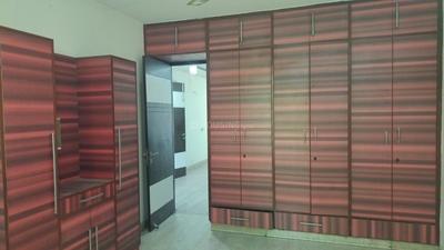 Bedroom Image of 1800 Sq.ft 3 BHK Builder Floor for rent in Ashok Nagar New Delhi for Rs. 40000