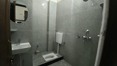 Bathroom Image of 1600 Sq.ft 3 BHK Builder Floor for rent in Jagatpura Jaipur for Rs. 22000