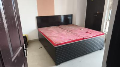 Bedroom Image of 1000 Sq.ft 2 BHK Apartment / Flat for rent in Supertech Icon, Indirapuram Ghaziabad for Rs. 28000
