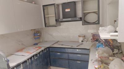 Kitchen Image of 1500 Sq.ft 2 BHK Builder Floor for rent in Rajouri Garden New Delhi for Rs. 42000