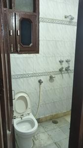 Bathroom Image of 1100 Sq.ft 2 BHK Apartment / Flat for rent in Manimajra Chandigarh for Rs. 35000