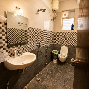 Bathroom Image of EFD Properties in Banjara Hills, Hyderabad