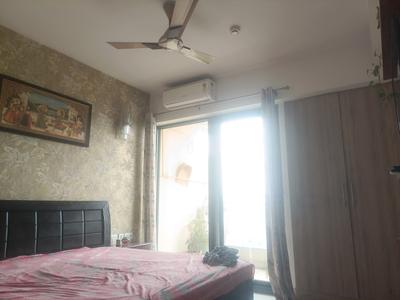 Bedroom Image of 1800 Sq.ft 3 BHK Apartment / Flat for sale in Metro Suites Glitz, Vasundhara Ghaziabad for Rs. 22000000
