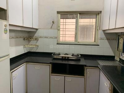 Kitchen Image of 1000 Sq.ft 2 BHK Apartment / Flat for rent in Swargate Pune for Rs. 38000
