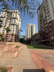 Image of 1400 Sq.ft 3 BHK Apartment / Flat for rent in Unitech The Palms, Sector 41, Gurgaon for Rs. 85000