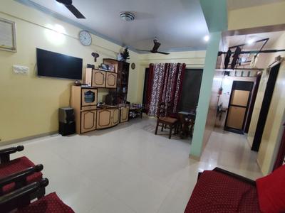 Hall Image of 885 Sq.ft 2 BHK Apartment / Flat for sale in Manorath Building, Kandivali West Mumbai for Rs. 17000000
