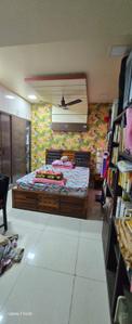 Hall Image of 1550 Sq.ft 3 BHK Apartment / Flat for sale in Radiance Icon, Koyambedu Chennai for Rs. 27500000