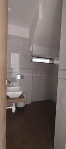 Bathroom Image of 2100 Sq.ft 4 BHK Villa for sale in Yogi Hridyam Bungalows, Atladara Vadodara for Rs. 14500000