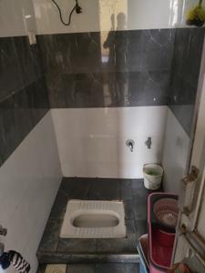 Bathroom Image of 650 Sq.ft 1 RK Apartment / Flat for sale in Dindoli Surat for Rs. 1450000