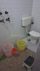 Bathroom Image of 350 Sq.ft 1 RK Builder Floor for rent in Sector 9 Faridabad for Rs. 13000