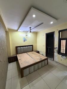 Bedroom Image of 1000 Sq.ft 2 BHK Builder Floor for rent in Uttam Nagar New Delhi for Rs. 15000