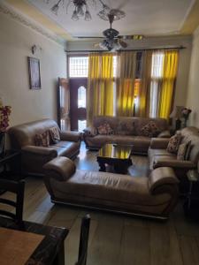 Hall Image of 1800 Sq.ft 4 BHK Apartment / Flat for sale in Sector 48 Chandigarh for Rs. 32500000