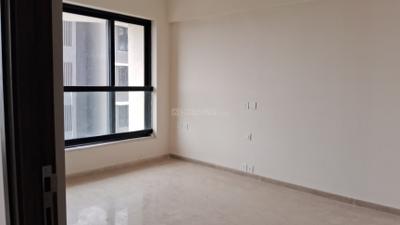 Bedroom Image of 800 Sq.ft 2 BHK Apartment / Flat for sale in Kalpataru Magnus, Bandra East Mumbai for Rs. 46000000
