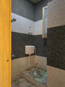 Common Bathroom Image of 750 Sq.ft 2 BHK Builder Floor for sale in DLF Ankur Vihar Ghaziabad for Rs. 2330424