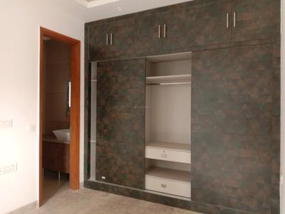 Bedroom Image of 950 Sq.ft 2 BHK Builder Floor for sale in Lajpat Nagar New Delhi for Rs. 25000000