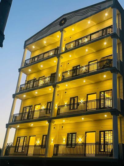 Hill View Main Image 1