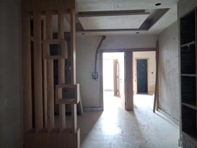 Living Room Image of 1050 Sq.ft 2 BHK Apartment / Flat for sale in Avenue 1, Sector 73 Noida for Rs. 3500000