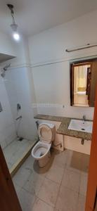 Bathroom Image of 2727 Sq.ft 4 BHK Apartment / Flat for sale in DLF New Town Heights, Sector 91 Gurgaon for Rs. 36000000