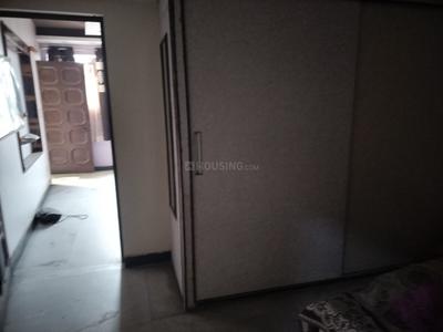 Bedroom Image of 550 Sq.ft 1 BHK Builder Floor for rent in Ramesh Nagar New Delhi for Rs. 16700