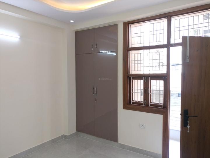 Raju Parak Extension Main Image 1