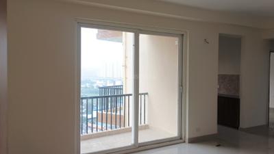 Living Room Image of 1100 Sq.ft 2 BHK Apartment / Flat for sale in Amrapali Heartbeat City IV, Sector 107 Noida for Rs. 13145000