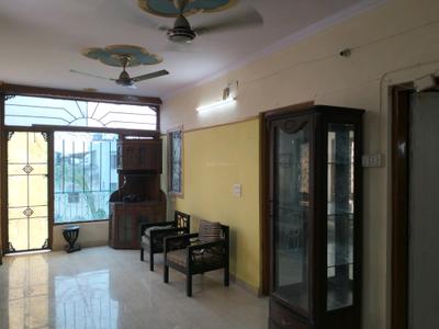 Living Room Image of 1200 Sq.ft 2 BHK Builder Floor for rent in Mayur Vihar Phase 1 New Delhi for Rs. 32000