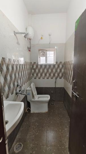 Police Colony, Kondapur Bathroom 1